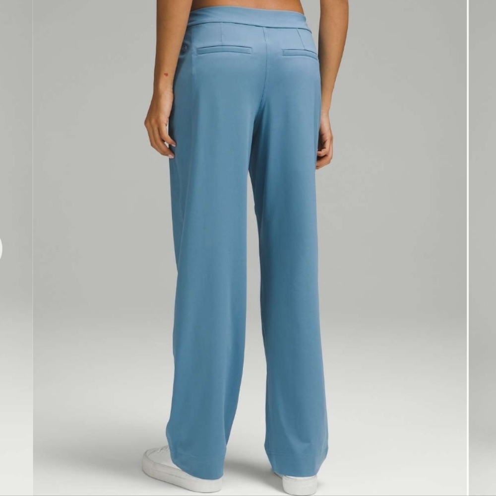 Lululemon Straight-Leg Mid-Rise Pant Full Length Luxtreme Womens XL - Picture 2 of 10